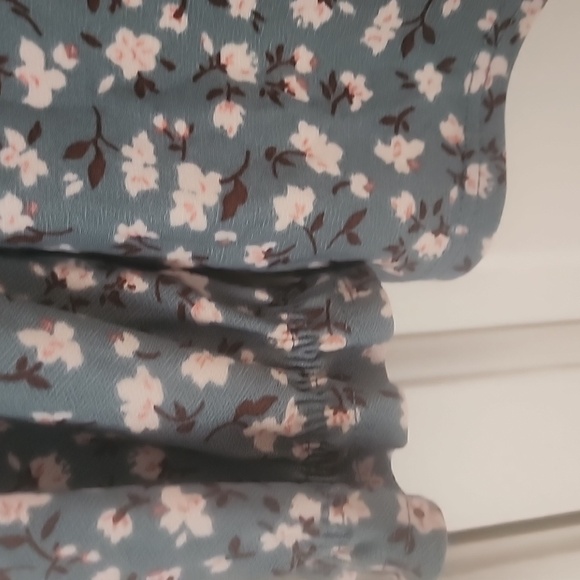 Monteau Los Angeles Womens Faux Wrap Peplum Blouse Size Xl  Top V Neck - Picture 4 of 5